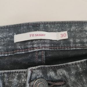 Levi's 711 skinny
